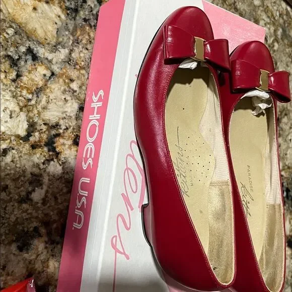 Paradise Kittens 1960’s shoes red sz4 - Picture 2 of 9
